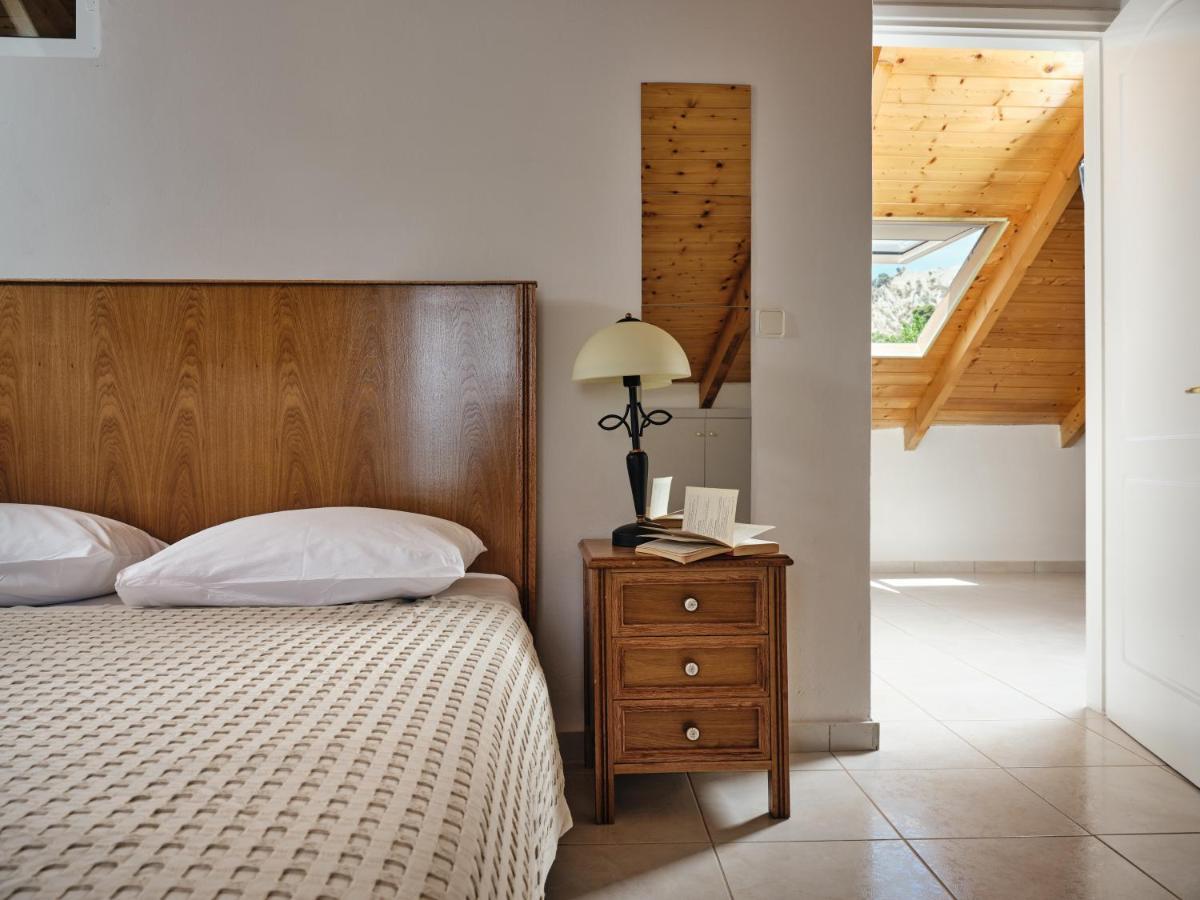 Three Graces Zakynthos Town Apartment Екстериор снимка