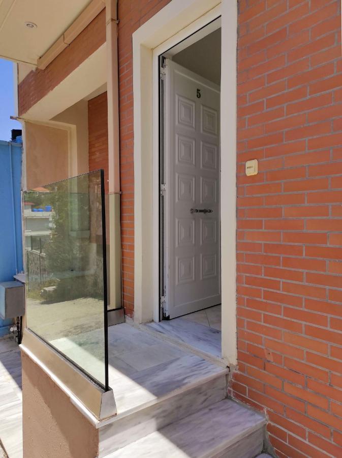 Three Graces Zakynthos Town Apartment Екстериор снимка