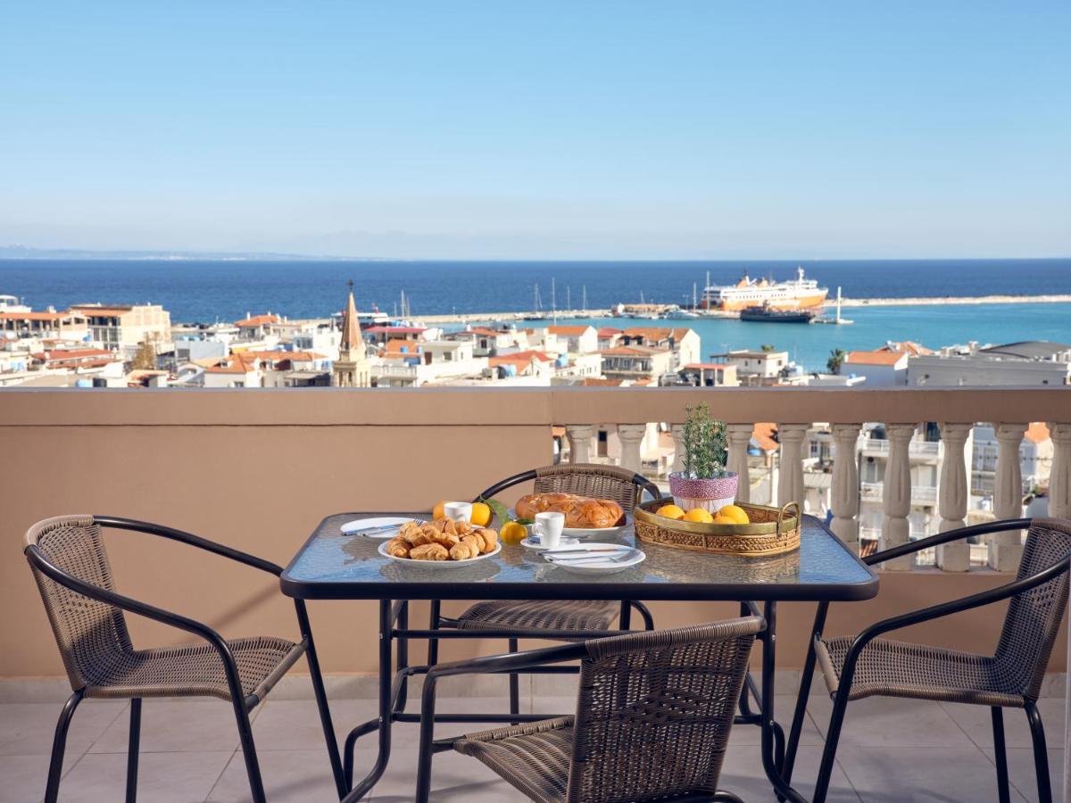Three Graces Zakynthos Town Apartment Екстериор снимка